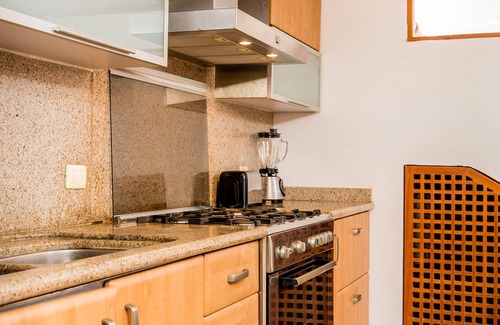 Zona Hotelera House | Casa Bijoux in the heart of Cancun's hotel zone, sleeps 16.