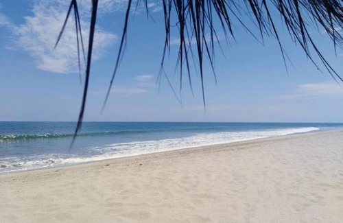 Bocapan House | Casa Blanca Playa Tumbes