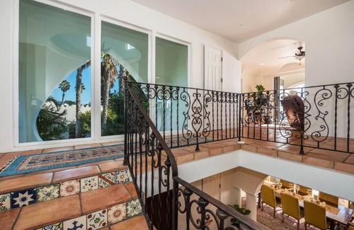 Carpinteria House | Casa Blanca