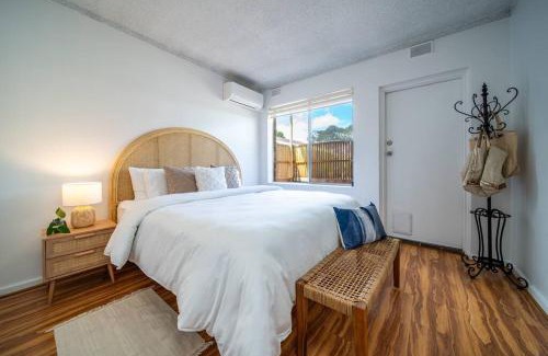 Everard Park Apartment | Casa Boho - 2BR Central WiFi