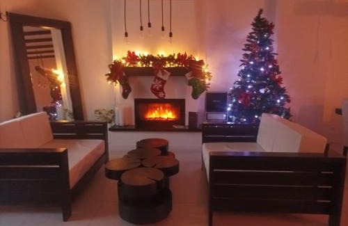 Sighetu Marmatiei House | Casa Bolta Rece