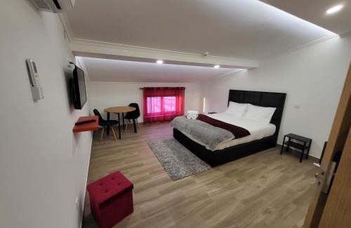 Charneca de Caparica e Sobreda House | Casa Borges