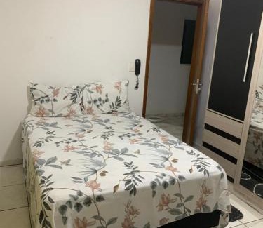 Londrina House | Casa Branca