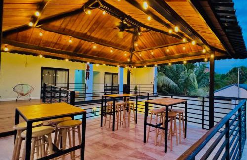 Barra de Colotepec Hotel | Casa Brevard