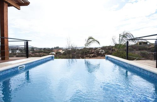 Valle de Guadalupe Villa | Casa Brisa