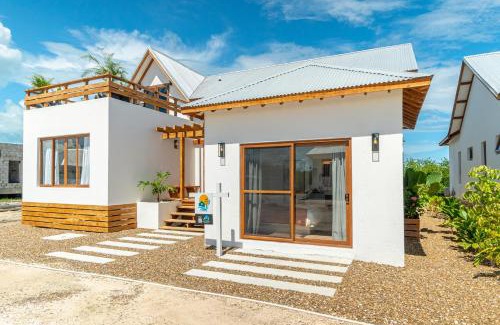 San Pedro Villa | Casa Brisa & The PoolClub at Mahogany Bay!
