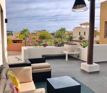 Nopolo House | Casa Brisas del Mar