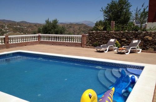 Iznate House | Casa Buena Vista