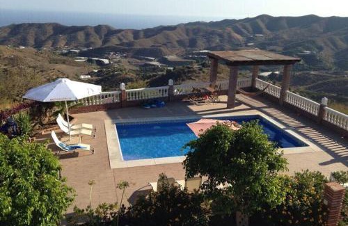 Iznate House | Casa Buena Vista