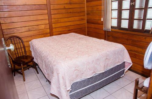 Morada da Praia House | Casa c Piscina e Churrasq na Praia da Boraceia SP