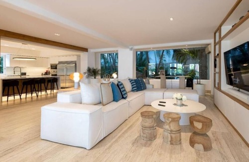 Las Brisas Villa | Casa Calaf