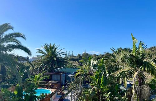 Caloura Bed & Breakfast | Casa Caloura Ocean Deluxe Accommodation & Spa