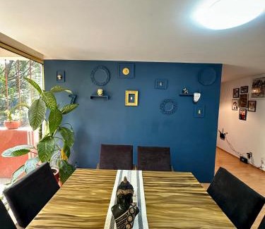 Zona Rosa House | Casa Camara