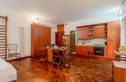 Quartiere XXVIII Monte Sacro Alto Apartment | Casa Camelia by Rentbeat