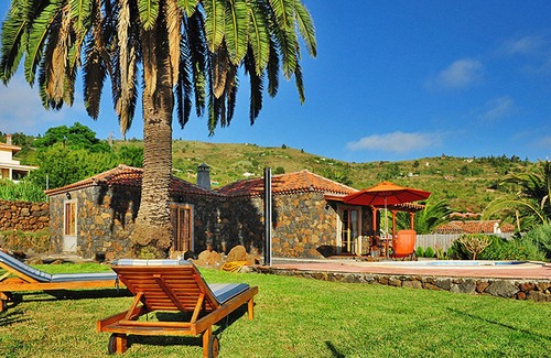 Tijarafe Ski Chalet | Casa Campana 2 in Tijarafe