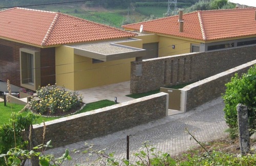 Caminha House | Casa Campo da Eira by House and People