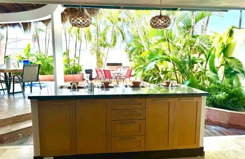 Diaz Ordaz Villa | CASA CANTO ROCIO 6 BRM up to 14 guest