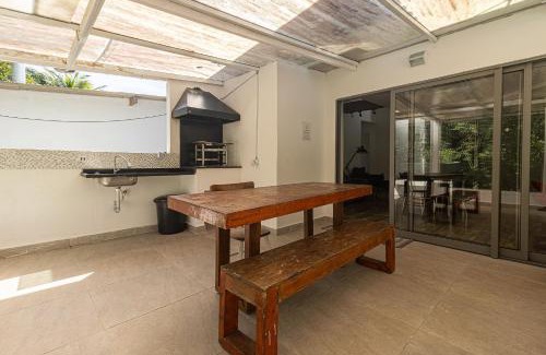 Costa do Sol House | Casa Capri: 3 Suítes e Lazer ao Lado da Praia