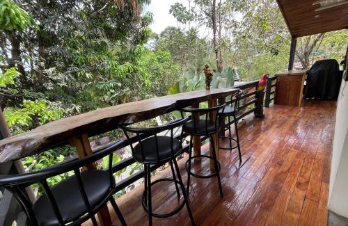 Las Lomas Apartment | Casa Cariad ,Home away from home by Playa Bejuco