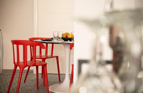 Triana Apartment | Casa Castilla, moderno y luminoso alojamiento en Triana