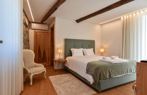 Arouca Villa | Casa Catarina - Five Bedroom Villa, Sleeps 10