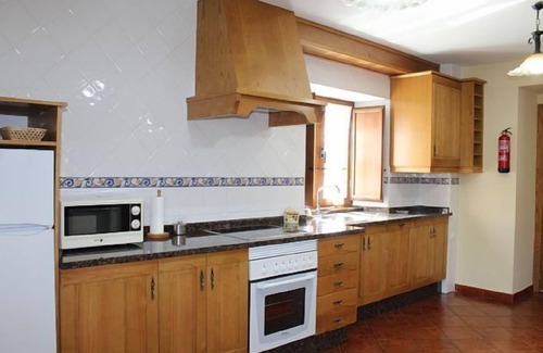 Figueras (Castropol) Cottage | Casa Cerolleiro Apartments: apartment for 4 people