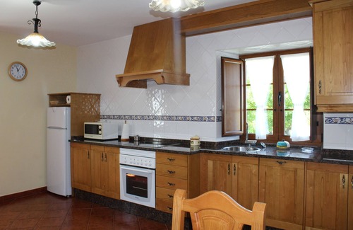 Figueras (Castropol) Cottage | Casa Cerolleiro Apartments: apartment for 4 people