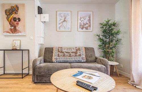Bailly-Romainvilliers Apartment | CASA CHAMALLOW