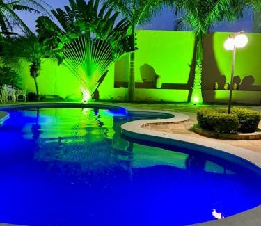 Sao Raimundo Nonato House | Casa Charmosa com Piscina - Quartos Privativos