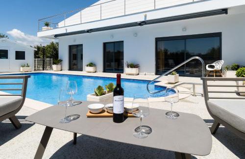 Quatrim do Sul Villa | CASA CHLOE