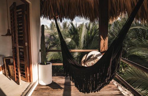Santa Maria Colotepec Hotel | Casa Chula Hotel Boutique Frente al Mar