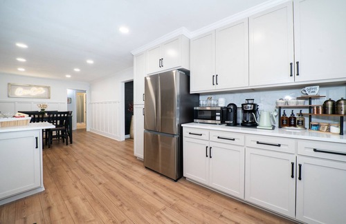 Doraville House | Casa Cielo - Sauna Cold Plunge Gym