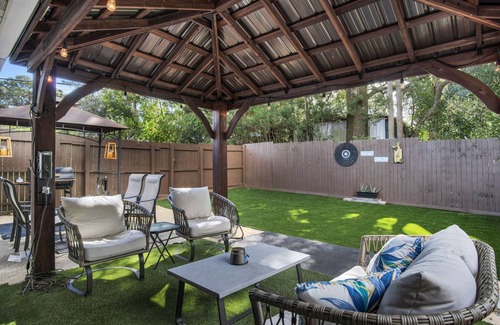 Clermont House | Casa Citrus -Near Downtown Clermont, NTC, Chain of Lakes, and area attractions