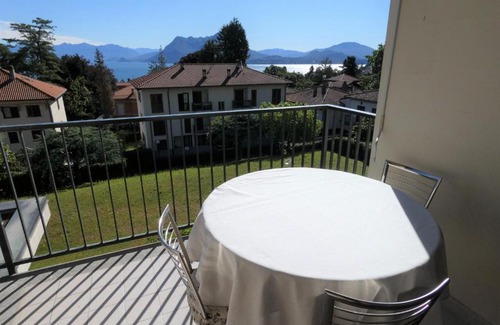 Carciano Apartment | Casa Clivia - 3 br apartment with lake view
