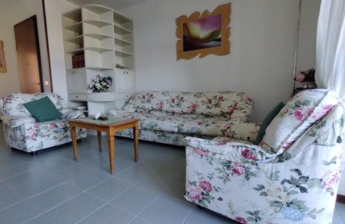 Carciano Apartment | Casa Clivia - 3 br apartment with lake view