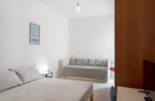 Cogoleto Apartment | Casa Cogoleto terrace and parking