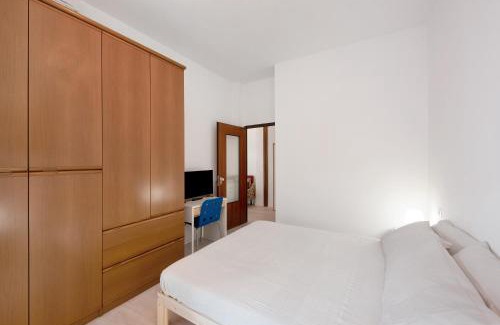 Cogoleto Apartment | Casa Cogoleto terrace and parking
