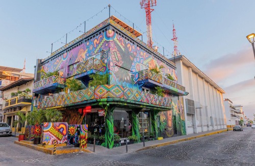 Downtown Puerto Vallarta House | Casa Colibrí Malecón