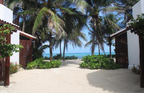 Soliman Bay Bed & Breakfast | Casa Colibrí Tankah