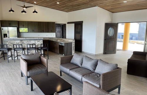 Ojochal House | Casa Colibri x Paisaje - A Jungle Escape With Stunning Ocean Views
