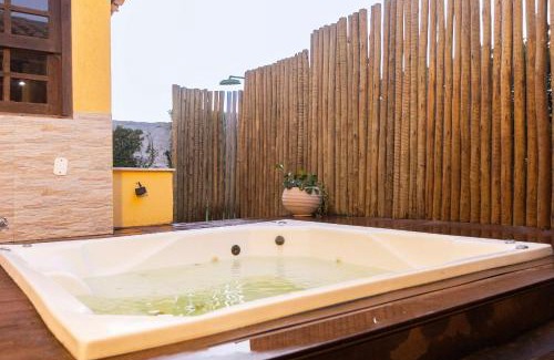 Praia Rasa House | Casa com 4 Quartos & Jacuzzi em Búzios | CBC 16