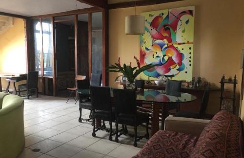 Recreio dos Bandeirantes House | Casa com natureza