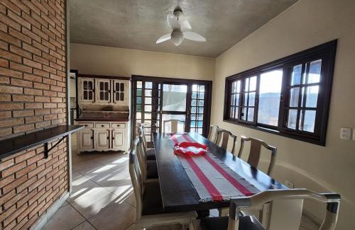 Jardim Virginia House | Casa com piscina alto padrão