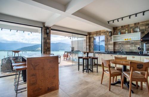 Mangaratiba House | Casa com Piscina Aquecida, Churrasqueira e Vista