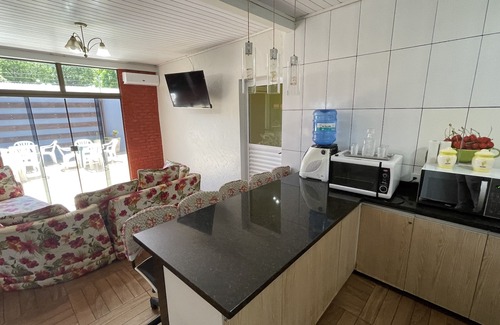 Foz do Iguacu House | Casa com Piscina e Áreas Gourmet com Churrasqueira em Foz do Iguaçu