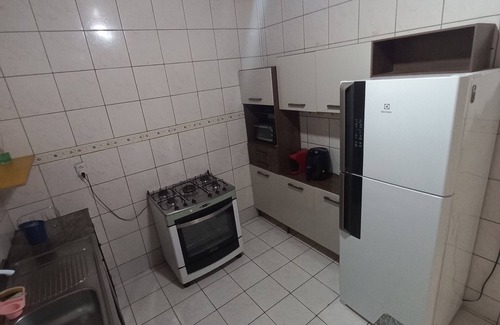 Cacari House | CASA COM PISCINA EM ÁREA NOBRE PRÓXIMO A PRAIA PARQUES RESTAURANTES E SHOPPING.