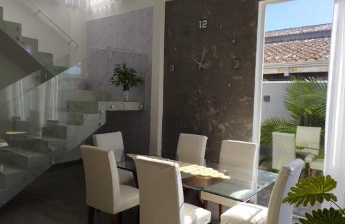 Matinhos House | Casa com piscina em matinhos
