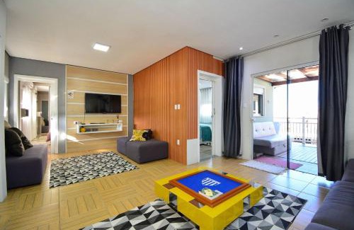 Alto Ribeirao Leste House | Casa com Piscina no Ribeirão da Ilha - SDI013