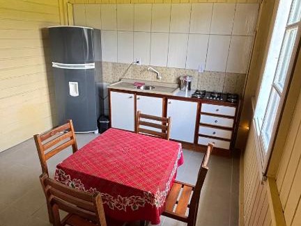 Leopoldo Zarling House | Casa com piscina próximo a Meia Praia, Itapema-SC