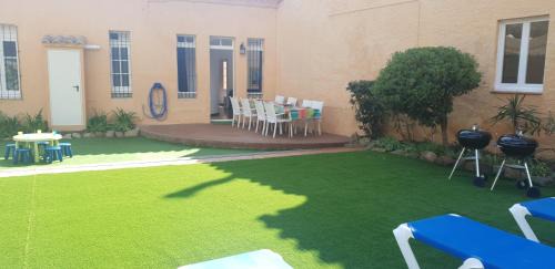 La Fosca House | Casa con jardín a 30 metros de la playa. VC.